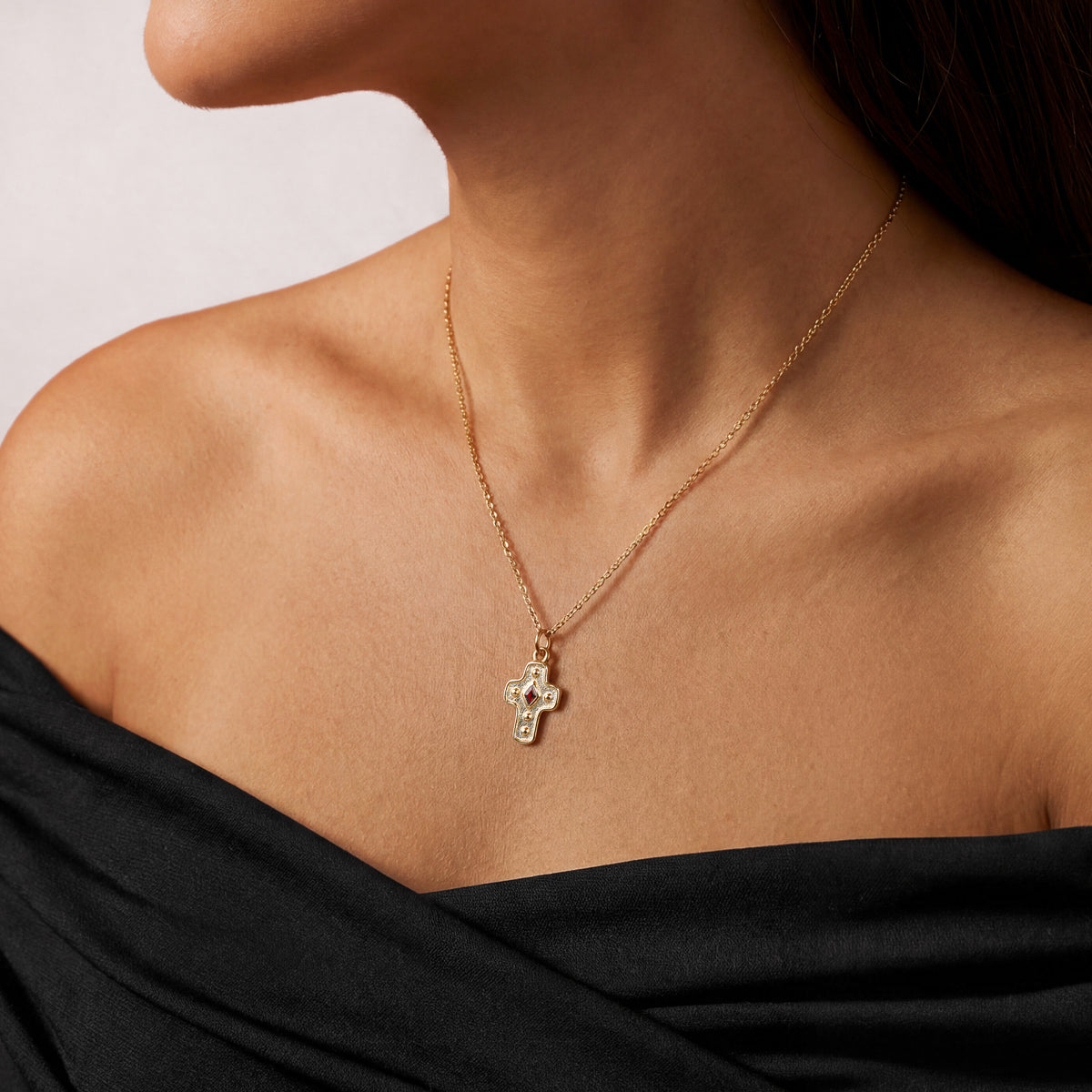Collier Croix Diamantée